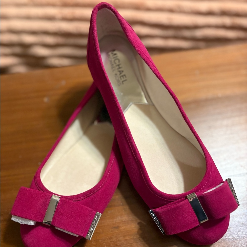 Michael Kors Fuchsia Bow Flats